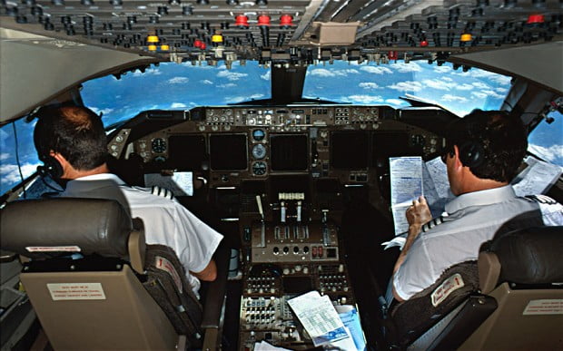 Nasıl Pilot Olunur ? Pilot Okullarına Giriş Şartları | BilgeBilir.Com