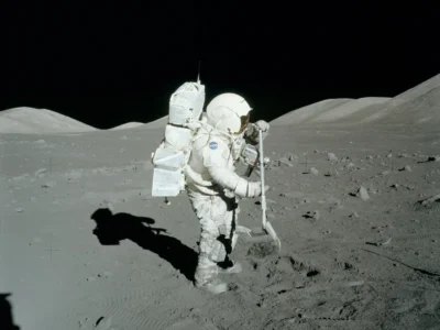 Astronot Nasıl Olunur ?